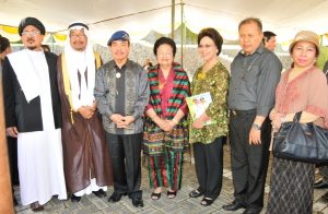BUPATI Sergai Soekirman bersama Menteri Kesehatan RI dan TB Silalahi.