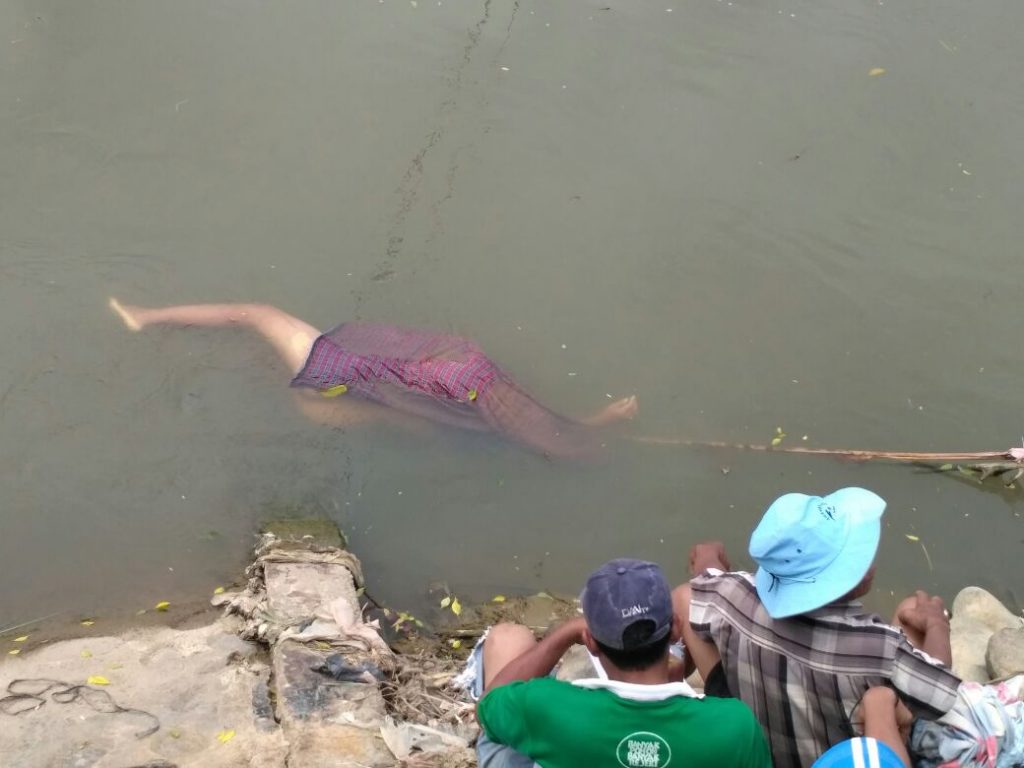 Mayat Wanita Tanpa Identitas Mengapung Di Sungai Percut