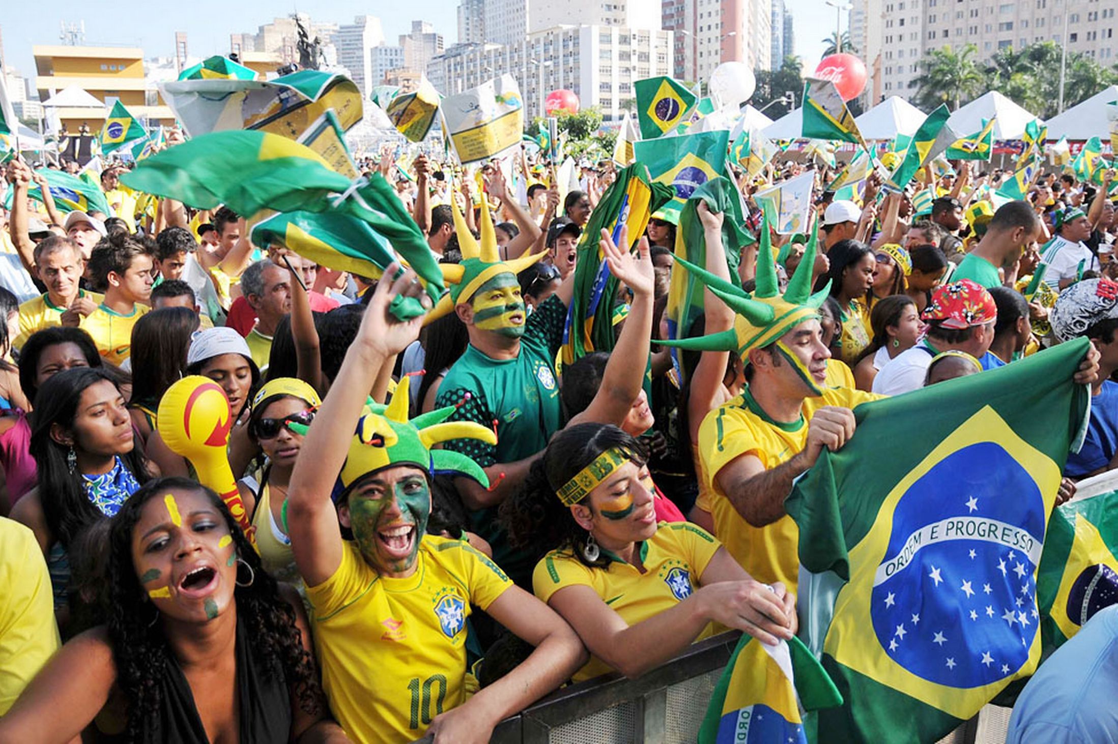 Бразилия какое государство. Бразилия люди. Жители Бразилии. Население Бразилии. Народы Бразилии.